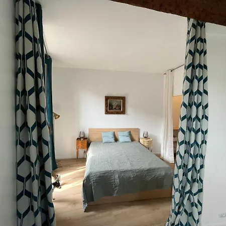 Frida Apartment *
