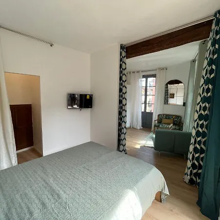Frida Apartment