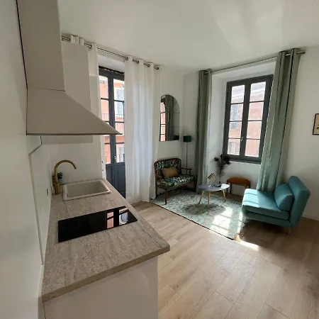 Frida Apartment
